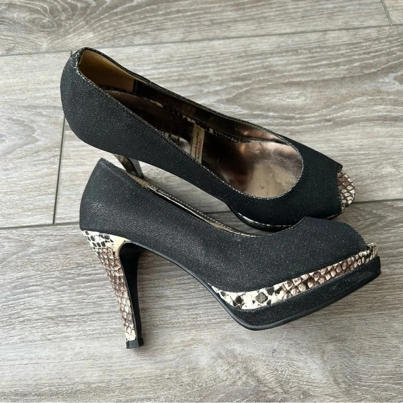 Pepe Marni Snakeskin Fabric Mixed Peep Toe Platform  Pumps - Picture 2 of 14